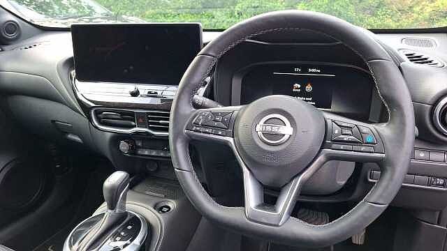 Nissan Juke 1.6 Tekna SUV 5dr Petrol Hybrid Auto Euro 6 (143 ps)