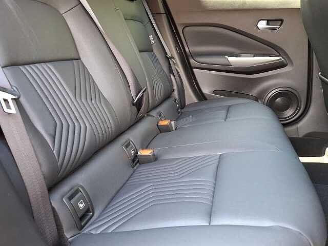 Nissan Juke 1.0 DIG-T Tekna SUV 5dr Petrol DCT Auto Euro 6 (s/s) (114 ps)