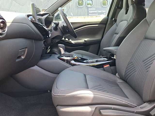 Nissan Juke 1.0 DIG-T Tekna SUV 5dr Petrol DCT Auto Euro 6 (s/s) (114 ps)