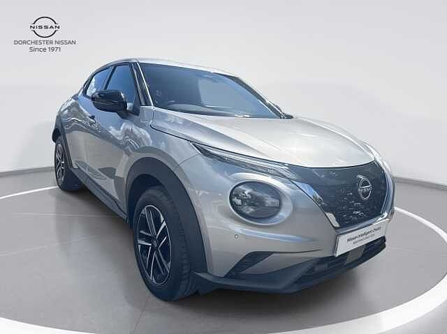 Nissan Juke 1.6 N-Connecta SUV 5dr Petrol Hybrid Auto Euro 6 (143 ps)