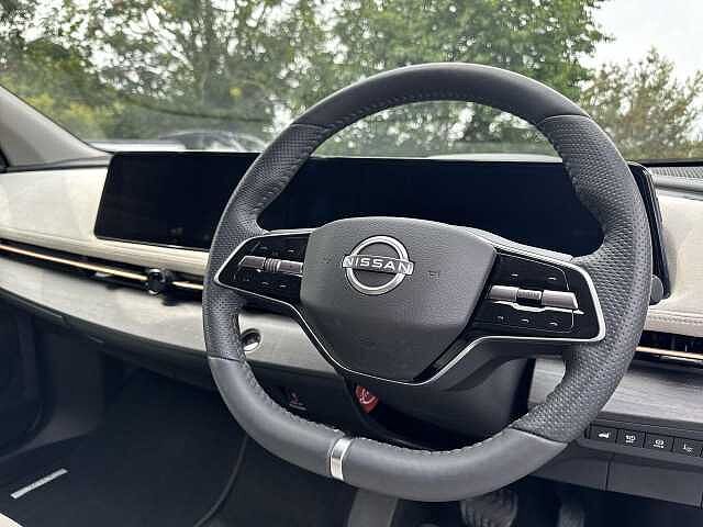 Nissan ARIYA 87kWh Evolve SUV 5dr Electric Auto e-4ORCE 22kW Charger (306 ps)