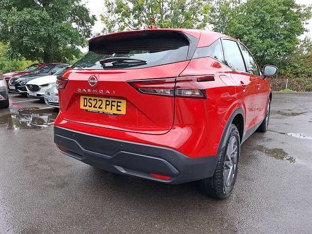 Nissan Qashqai 1.3 DIG-T MHEV Acenta Premium SUV 5dr Petrol Hybrid XTRON Euro 6 (s/s) (158 ps)