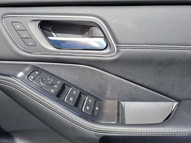 Nissan X-Trail 1.5 h e-POWER Tekna SUV 5dr Petrol Hybrid Auto e-4ORCE Euro 6 (s/s) (213 ps)