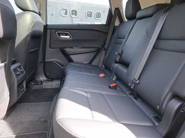 Nissan X-Trail 1.5 h e-POWER Tekna SUV 5dr Petrol Hybrid Auto e-4ORCE Euro 6 (s/s) (213 ps)