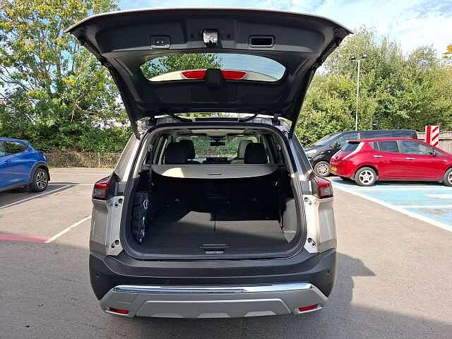 Nissan X-Trail 1.5 h e-POWER Tekna SUV 5dr Petrol Hybrid Auto e-4ORCE Euro 6 (s/s) (213 ps)