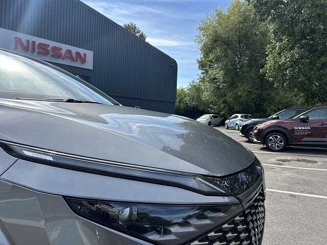 Nissan Qashqai 1.3 DIG-T MHEV Tekna SUV 5dr Petrol Hybrid Manual Euro 6 (s/s) (140 ps)