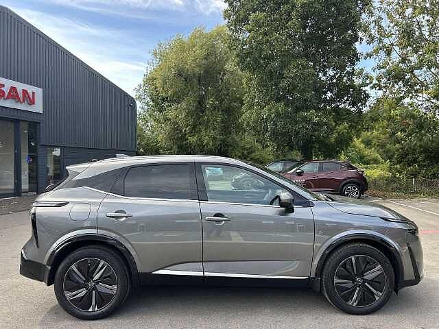 Nissan Qashqai 1.3 DIG-T MHEV Tekna SUV 5dr Petrol Hybrid Manual Euro 6 (s/s) (140 ps)