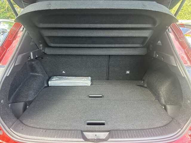 Nissan Qashqai 1.3 DIG-T MHEV N-Connecta SUV 5dr Petrol Hybrid XTRON Euro 6 (s/s) (158 ps)