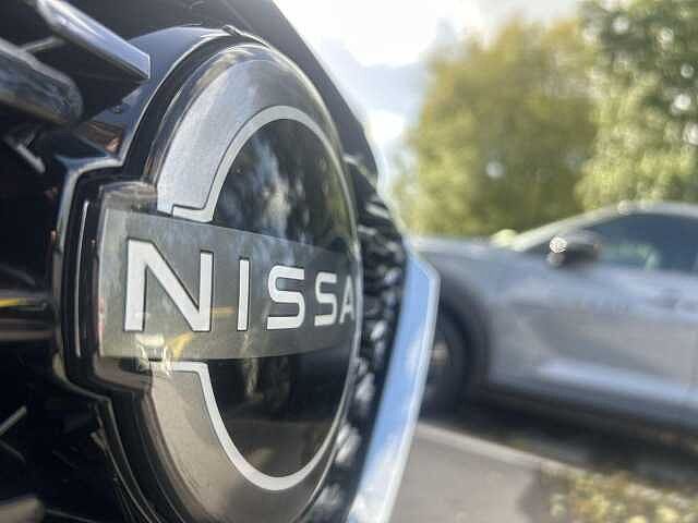 Nissan Qashqai 1.3 DIG-T MHEV N-Connecta SUV 5dr Petrol Hybrid XTRON Euro 6 (s/s) (158 ps)