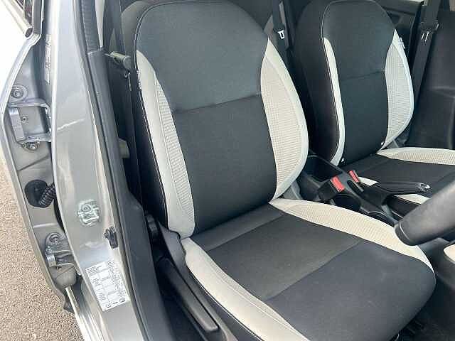 Nissan Micra 1.0 IG-T Tekna Hatchback 5dr Petrol XTRON Euro 6 (s/s) (92 ps)