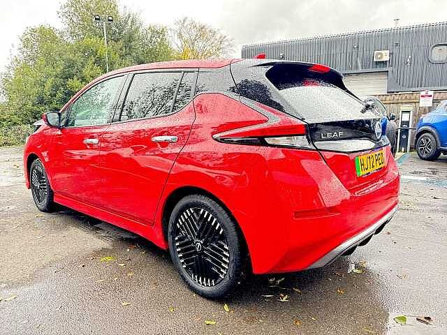 Nissan Leaf 39kWh Tekna Hatchback 5dr Electric Auto (150 ps)
