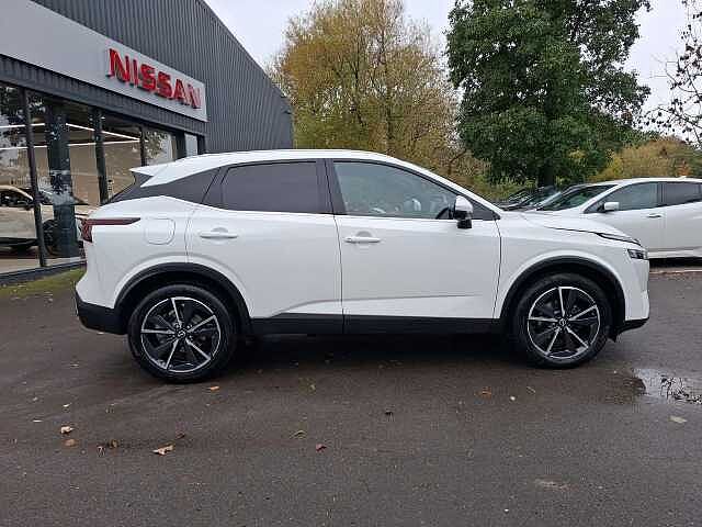 Nissan Qashqai 1.3 DIG-T MHEV Tekna SUV 5dr Petrol Hybrid XTRON Euro 6 (s/s) (158 ps)