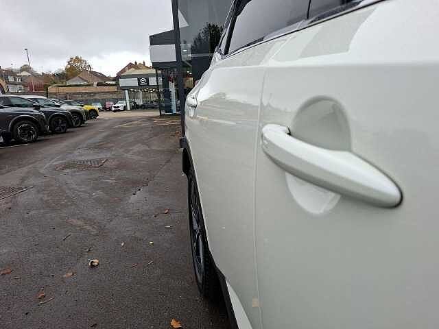 Nissan Qashqai 1.3 DIG-T MHEV Tekna SUV 5dr Petrol Hybrid XTRON Euro 6 (s/s) (158 ps)