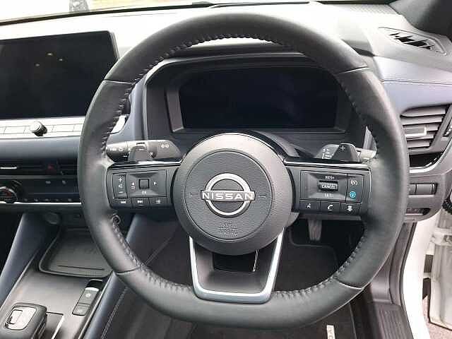 Nissan Qashqai 1.3 DIG-T MHEV Tekna SUV 5dr Petrol Hybrid XTRON Euro 6 (s/s) (158 ps)