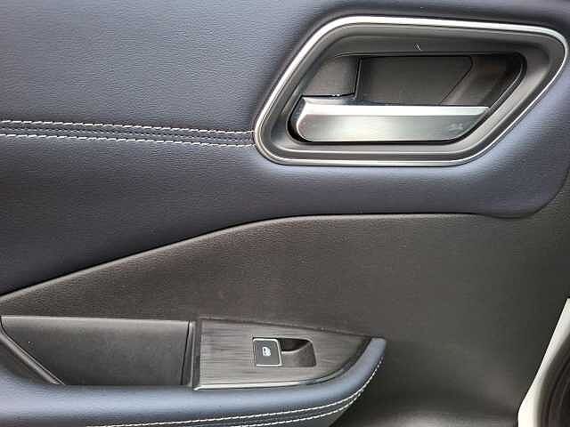 Nissan Qashqai 1.3 DIG-T MHEV Tekna SUV 5dr Petrol Hybrid XTRON Euro 6 (s/s) (158 ps)