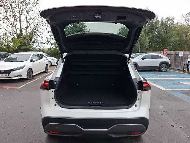 Nissan Qashqai 1.3 DIG-T MHEV Tekna SUV 5dr Petrol Hybrid XTRON Euro 6 (s/s) (158 ps)