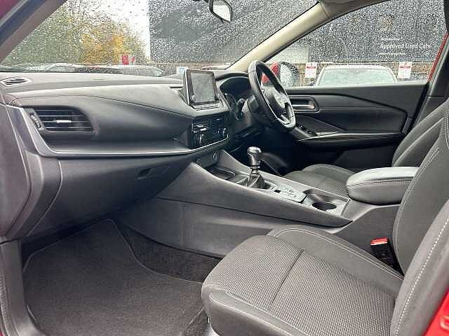 Nissan Qashqai 1.3 DIG-T MHEV Acenta Premium SUV 5dr Petrol Hybrid Manual Euro 6 (s/s) (140 ps)