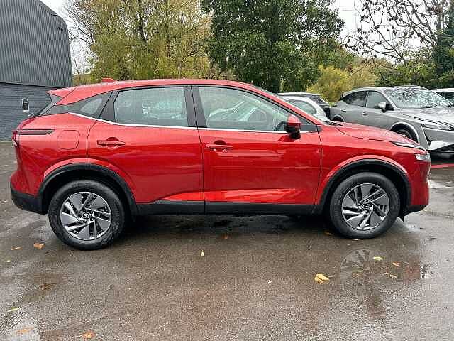 Nissan Qashqai 1.3 DIG-T MHEV Acenta Premium SUV 5dr Petrol Hybrid Manual Euro 6 (s/s) (140 ps)