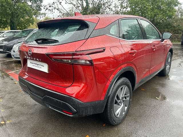 Nissan Qashqai 1.3 DIG-T MHEV Acenta Premium SUV 5dr Petrol Hybrid Manual Euro 6 (s/s) (140 ps)
