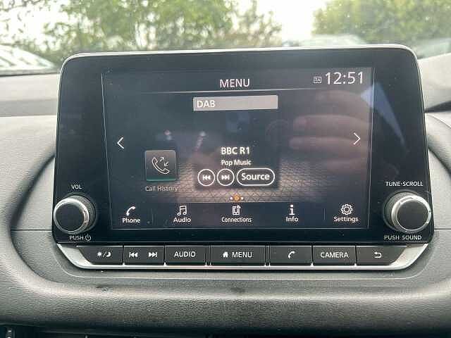 Nissan Qashqai 1.3 DIG-T MHEV Acenta Premium SUV 5dr Petrol Hybrid Manual Euro 6 (s/s) (140 ps)