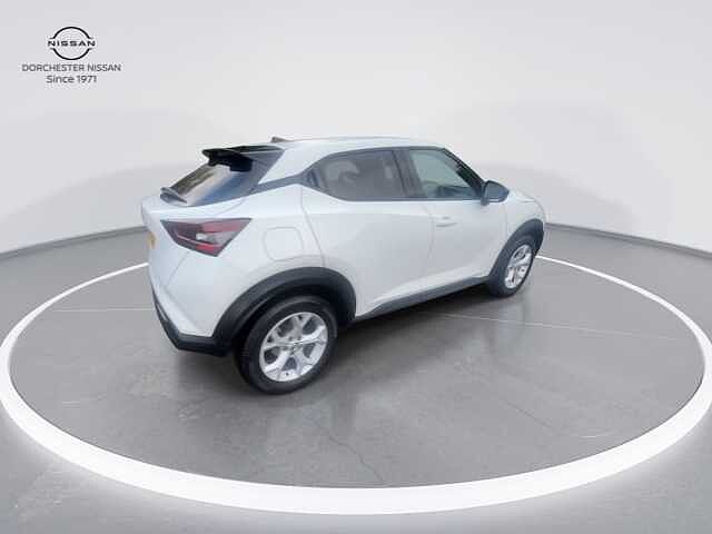 Nissan Juke 1.0 DIG-T N-Connecta SUV 5dr Petrol Manual Euro 6 (s/s) (114 ps)