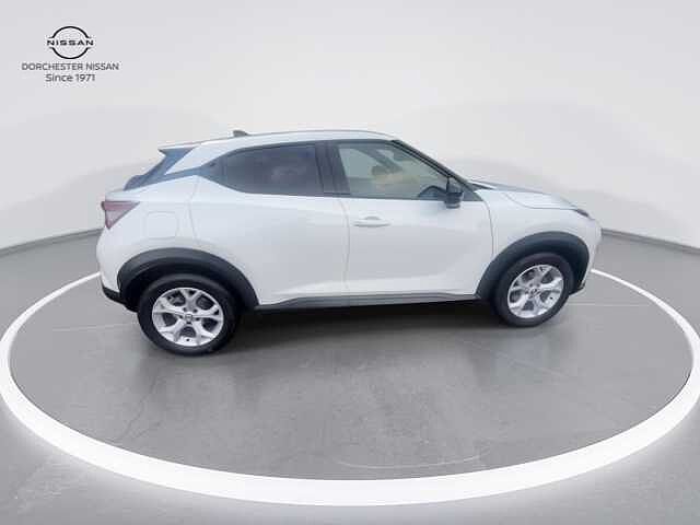 Nissan Juke 1.0 DIG-T N-Connecta SUV 5dr Petrol Manual Euro 6 (s/s) (114 ps)