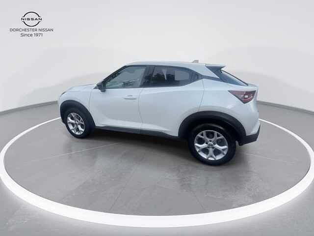 Nissan Juke 1.0 DIG-T N-Connecta SUV 5dr Petrol Manual Euro 6 (s/s) (114 ps)