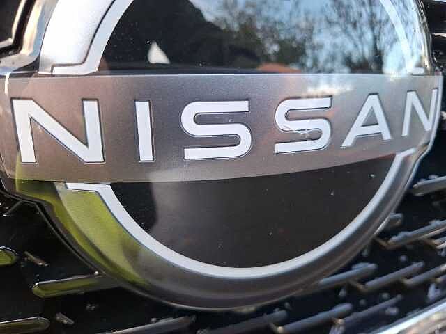 Nissan Qashqai 1.3 DIG-T MHEV N-Connecta SUV 5dr Petrol Hybrid Manual Euro 6 (s/s) (140 ps)