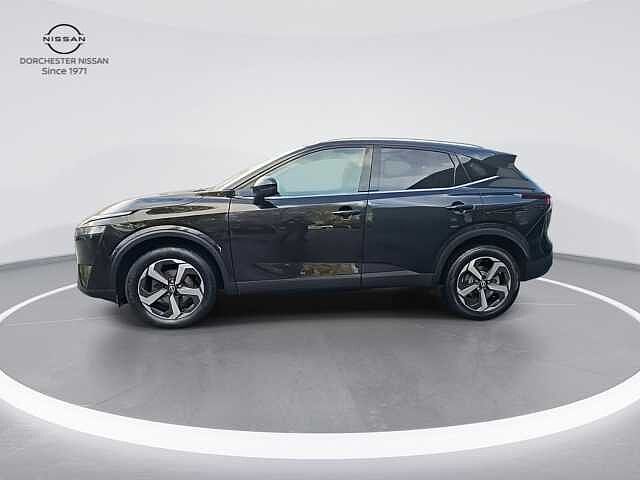 Nissan Qashqai 1.3 DIG-T MHEV N-Connecta SUV 5dr Petrol Hybrid Manual Euro 6 (s/s) (140 ps)