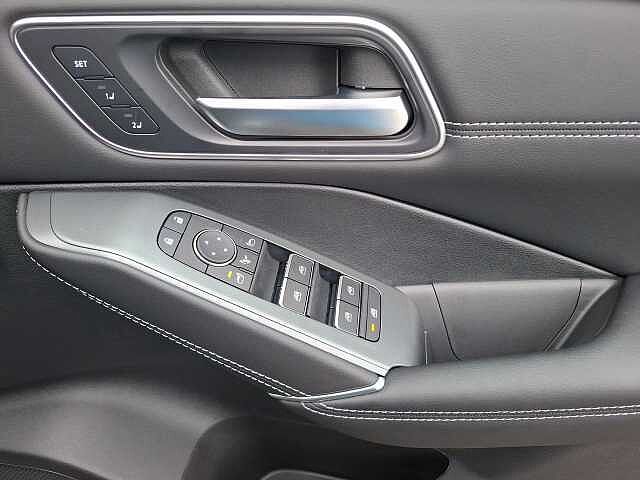 Nissan Qashqai 1.5 h e-POWER Tekna SUV 5dr Petrol Hybrid Auto Euro 6 (s/s) (190 ps)