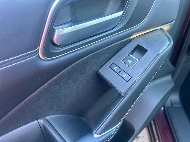 Nissan Qashqai 1.3 DIG-T MHEV Tekna SUV 5dr Petrol Hybrid Manual Euro 6 (s/s) (140 ps)