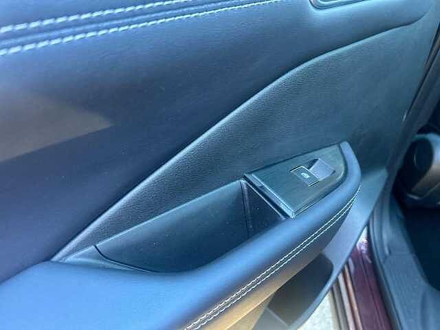 Nissan Qashqai 1.3 DIG-T MHEV Tekna SUV 5dr Petrol Hybrid Manual Euro 6 (s/s) (140 ps)