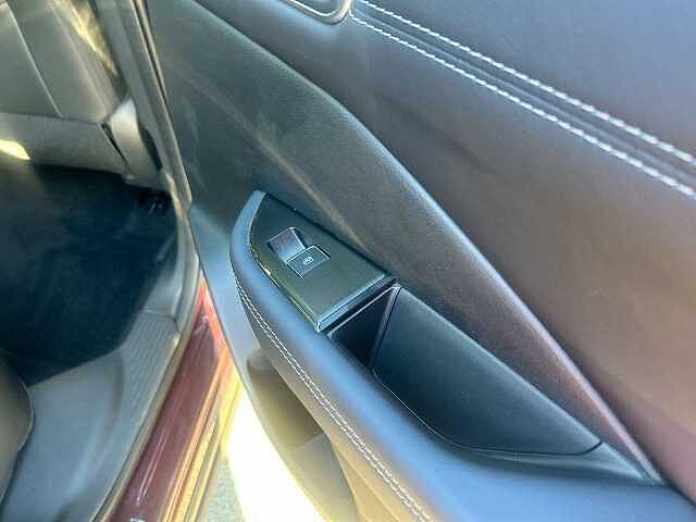 Nissan Qashqai 1.3 DIG-T MHEV Tekna SUV 5dr Petrol Hybrid Manual Euro 6 (s/s) (140 ps)