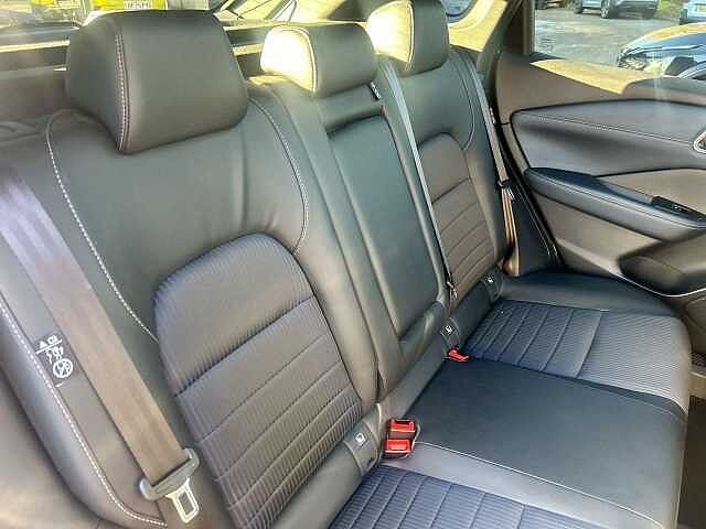 Nissan Qashqai 1.3 DIG-T MHEV Tekna SUV 5dr Petrol Hybrid Manual Euro 6 (s/s) (140 ps)