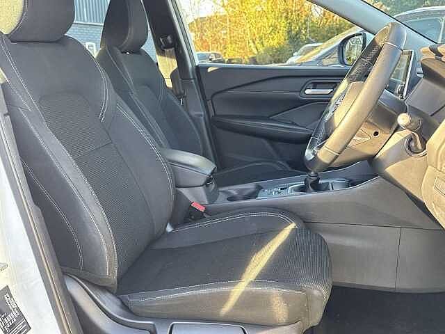 Nissan Qashqai 1.3 DIG-T MHEV Acenta Premium SUV 5dr Petrol Hybrid Manual Euro 6 (s/s) (140 ps)