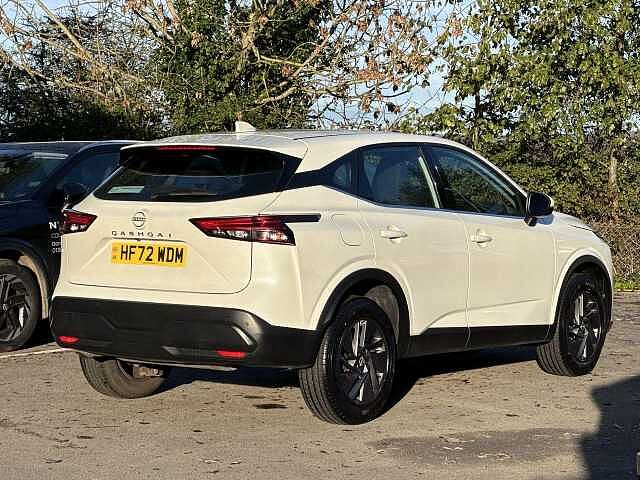 Nissan Qashqai 1.3 DIG-T MHEV Acenta Premium SUV 5dr Petrol Hybrid Manual Euro 6 (s/s) (140 ps)