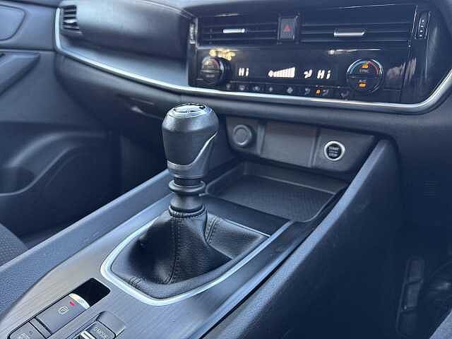 Nissan Qashqai 1.3 DIG-T MHEV Acenta Premium SUV 5dr Petrol Hybrid Manual Euro 6 (s/s) (140 ps)